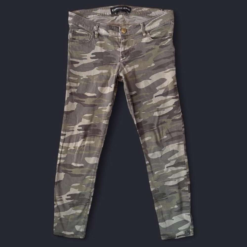 Express Army Green Camo Low Rise Skinny Jeans Pants ~ Size 8
